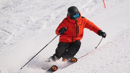The Essential Guide to Choosing the Right Baselayer Under Your Ski Jacket